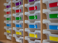 Rekenkast met spellen en materialen-2