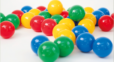 60 Gekleurde ballen 70mm 4 kleuren